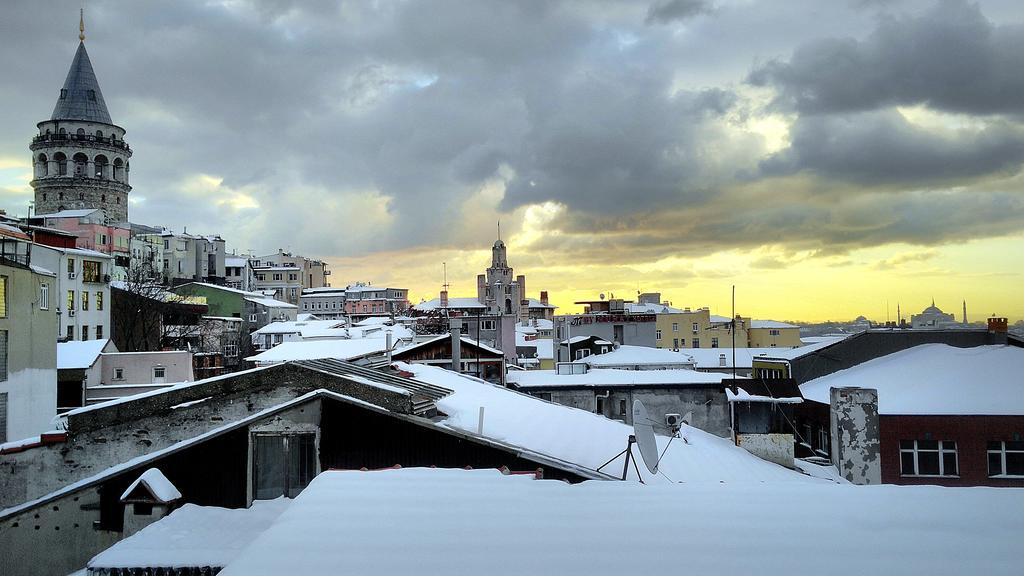 Galata West Hostel Istanbul Eksteriør bilde