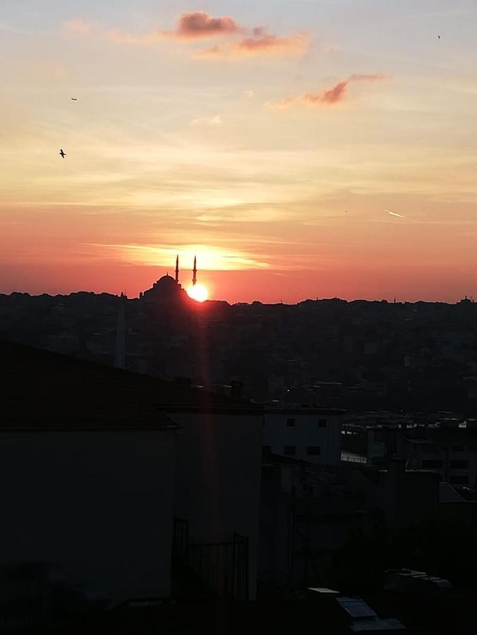 Galata West Hostel Istanbul Eksteriør bilde